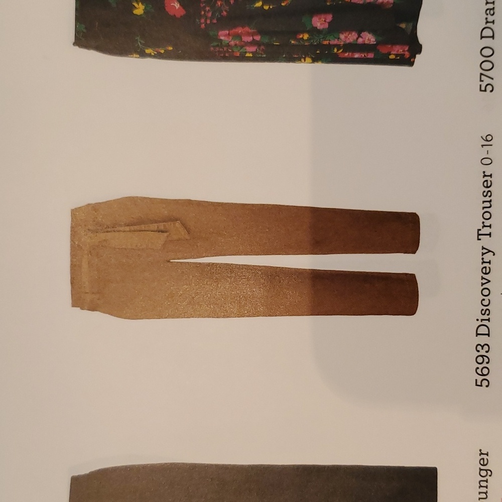 CAbi Camel Tie-Waist Cropped Trousers